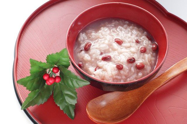 Cháo đậu đỏ- Món ăn vào dịp rằm tháng Giêng của Nhật Bản