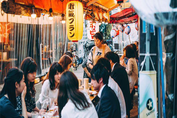Một số câu tiếng Nhật được sử dụng phổ biến nhất khi đi nhậu cùng bạn bè